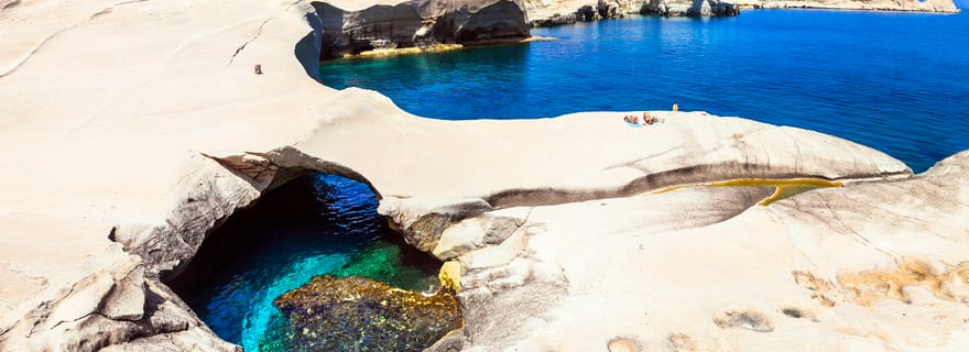 Au départ de Sifnos : Excursion en bateau à moteur sur Kimolos et Milos Nord