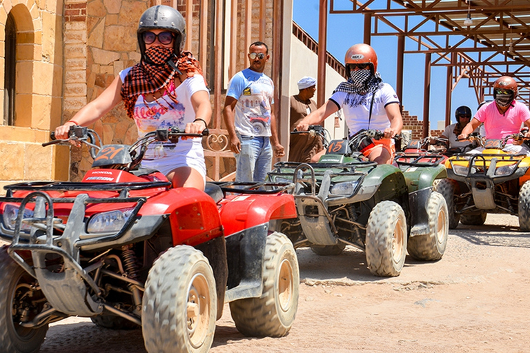 Hurghada: Tour mattutino in quad, giro in cammello e trasferimentoAlba in quad, cammello e colazione beduina