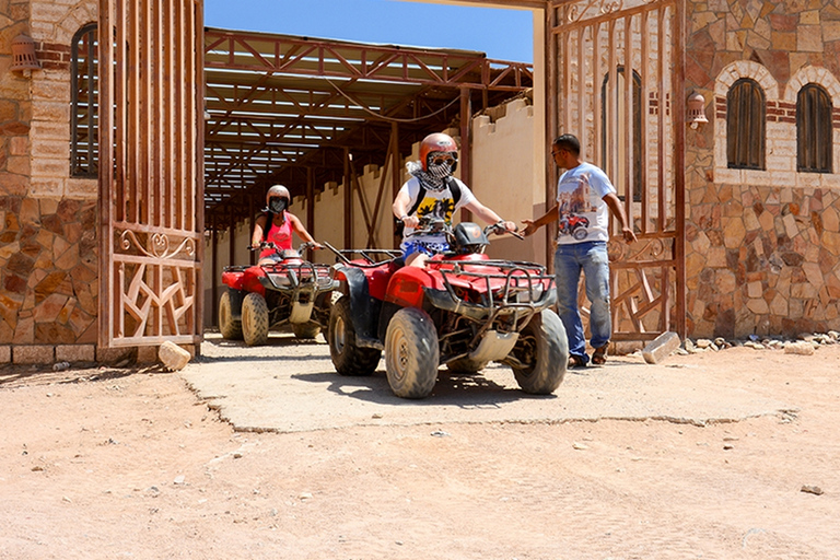 Hurghada: Quad Bike-tur på morgonen, kamelridning och transferFyrhjuling vid soluppgången, kamel och beduinfrukost