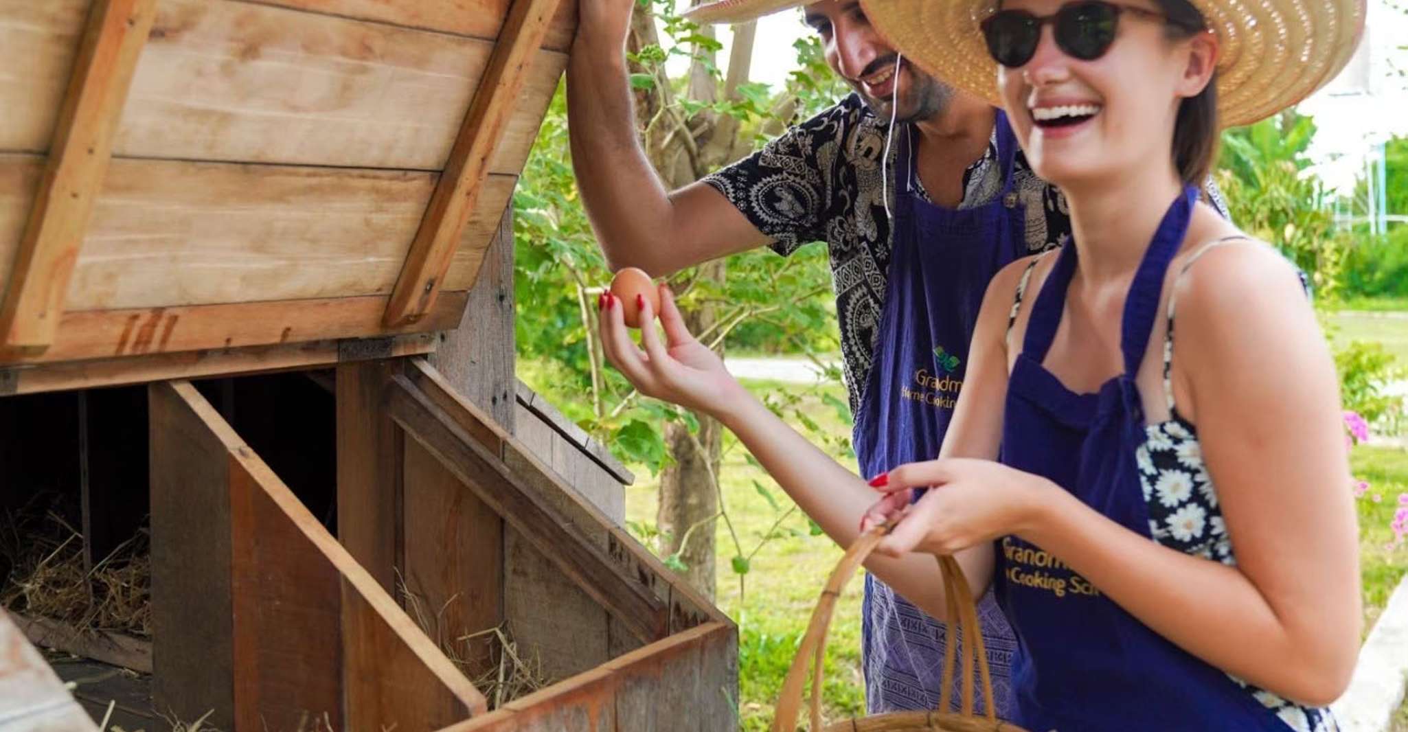 Chiang Mai, Authentic Thai Cooking Class and Farm Visit - Housity