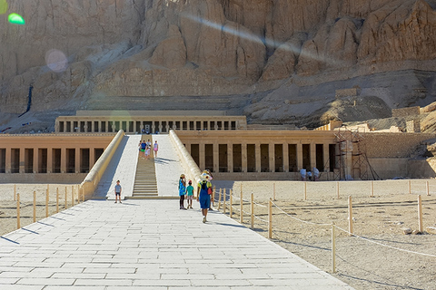 Depuis Hurghada : Visite guidée privée de LouxorForfait spécial - Louxor Visite partagée