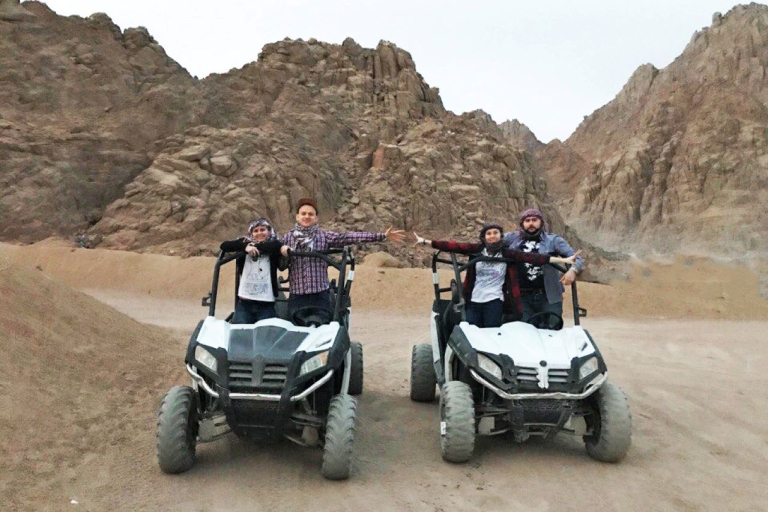 Sharm el-Sheikh: dagtour bedoeïenendorp en buggy-woestijnDubbele buggyrit, thee, kameelrit, diner en show