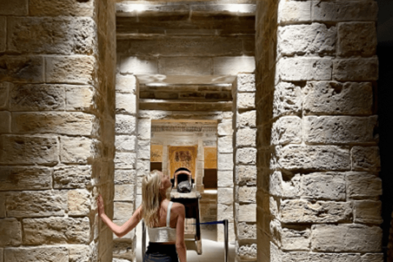 Graeco Roman Museum Guided Walking Tour