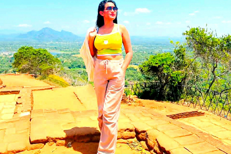 From Kandy: Sigiriya, Dambulla & Pidurangala Day Trip By Car Kandy to Sigiriya, Dambulla & Pidurangala Day Trip By Tuk 02