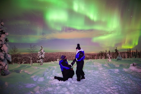 Rovaniemi: Northern Lights Wilderness Tour met camera
