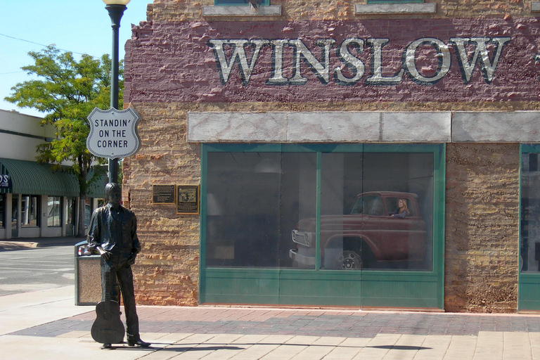 From Scottsdale: Walnut Canyon, Meteor Crater & Winslow Tour