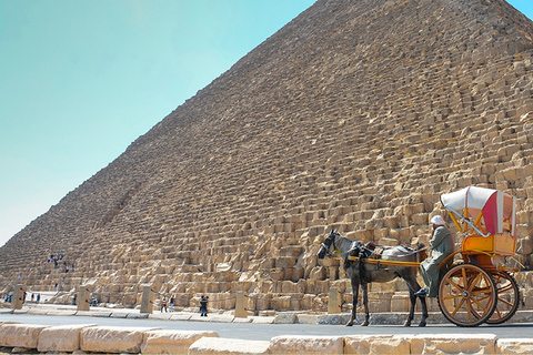 Il Cairo/Giza: Tour guidato delle piramidi, della sfinge e del museo egizioTour condiviso senza biglietti e pranzo