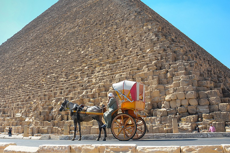 Caïro/Gizeh: Rondleiding Piramides, Sfinx en Egyptisch MuseumPrivétour zonder kaartjes en lunch