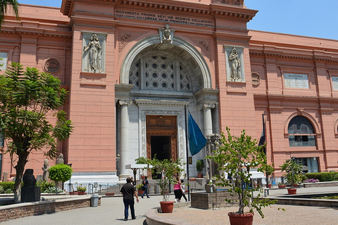 Il Cairo/Giza: Tour guidato delle piramidi, della sfinge e del museo egizioTour condiviso senza biglietti e pranzo