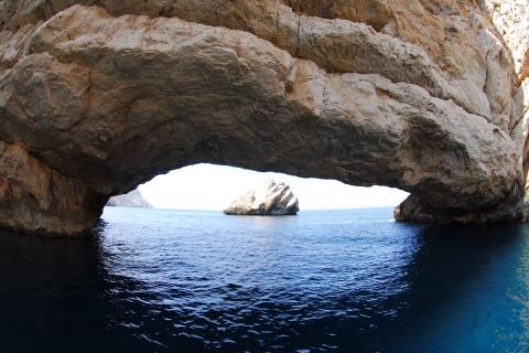 Charter Vip Ibiza Playa y CuevaCarta playa y cueva 4h