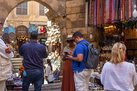 Il Cairo: Tour guidato della Cittadella di Salah El Din e del Bazar del Vecchio CairoTour privato senza biglietti e pranzo