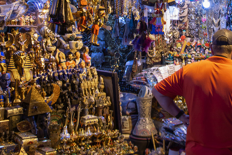 El Cairo: Visita guiada a la Ciudadela de Salah El Din y al Antiguo Bazar de El CairoTour privado sin entradas y comida