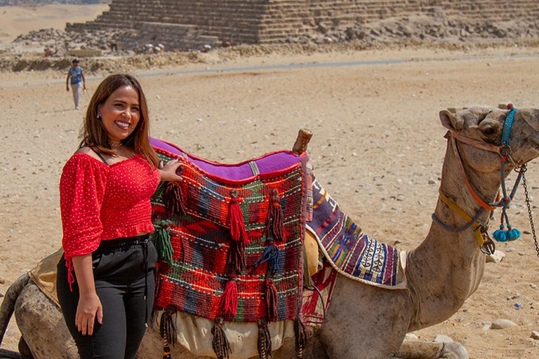 Giza: Pyramids at Sunset Guided Camel Tour Giza: Pyramids at Sunset Guided Camel Tour