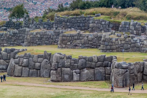 Cusco : Tour de ville privé et visite de Saksaywaman avec transfert