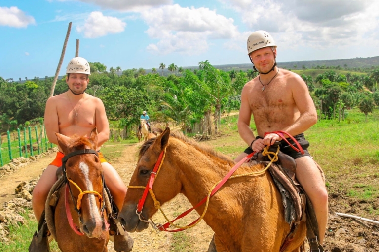 Punta Cana: tokkelbaan-, buggy- en paardrijtocht met lunch