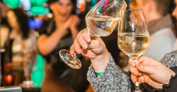 Freiburg: Geführter Kneipenbummel mit Getränken