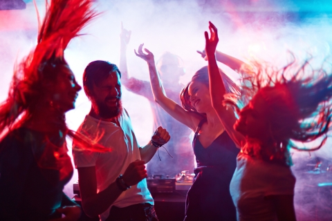 Las Vegas: Party Bus Bar Crawl with Drinks