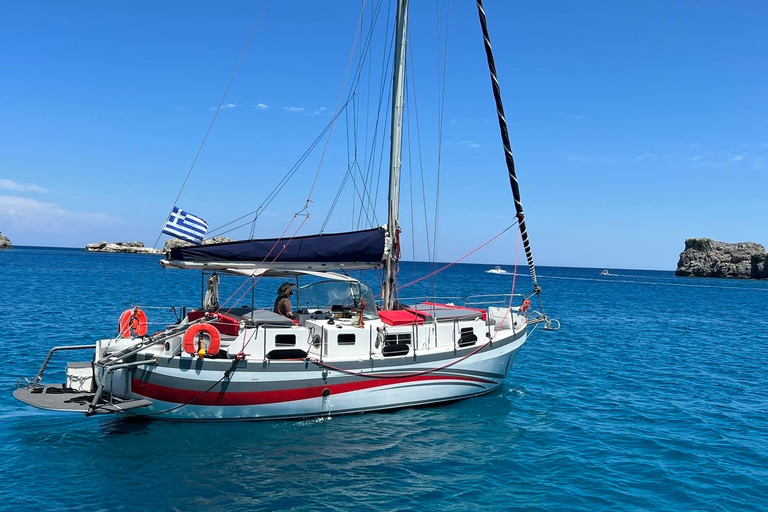 Lindos: Passeio de barco a vela com Prosecco e muito maisExcursão de meio dia às 16h