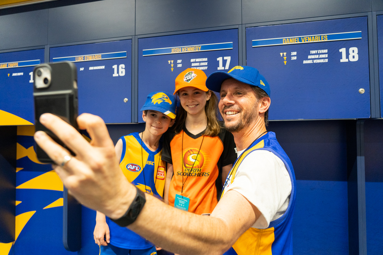 Perth: Optus Stadium Guided Tour