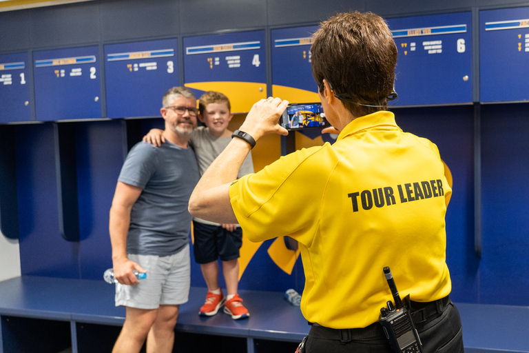 Perth: Optus Stadium Guided Tour