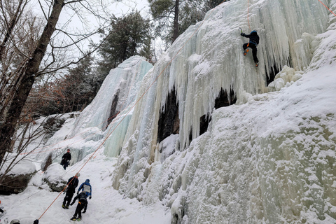 Montagne d'Argent: Ice Climbing Introductory Day Argen Mountain: Ice Climbing Intro Day