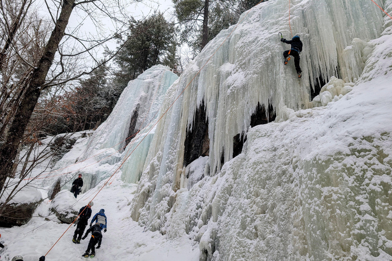 Montagne d'Argent: Ice Climbing Introductory Day Argen Mountain: Ice Climbing Intro Day