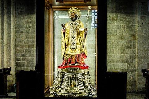 Bari: St. Nicholas Basilica and Crypt Guided Tour Bari: St. Nicholas Basilica and Crypt Guided Group Tour