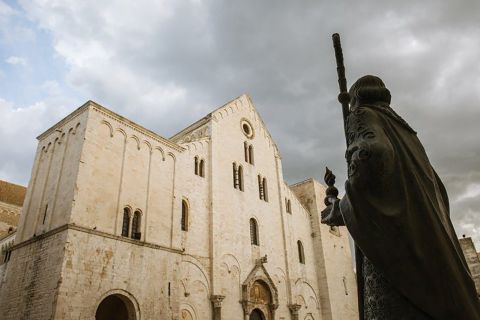 Bari: St. Nicholas Basilica and Crypt Guided Tour