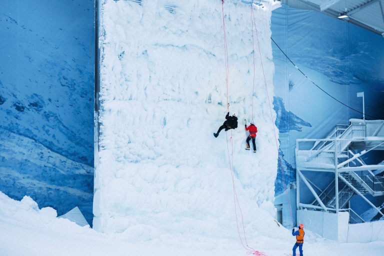 Oslo: Tagespass für Abfahrtsski im SNØ Ski Dome