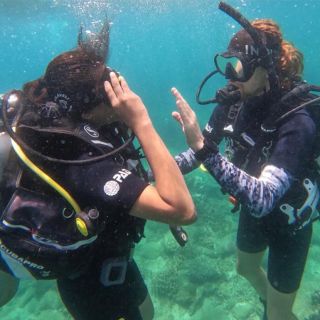 Nilavelilta: PADI Discover Scuba Diving