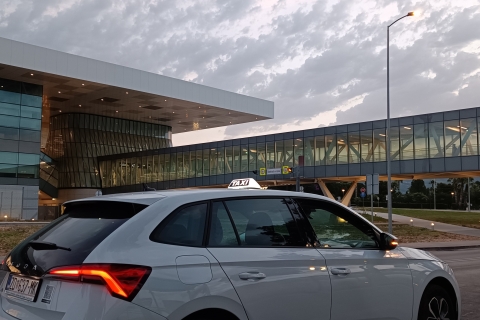 Flughafen Split: 1-Wege-Privattransfer nach/von ZadarPrivater Transfer von Zadar zum Flughafen Split