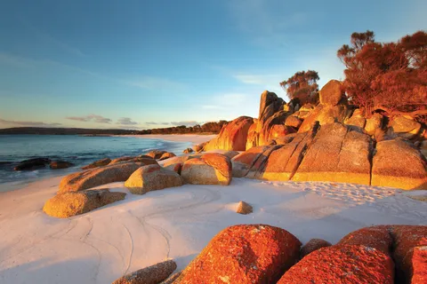 From Launceston: Bay of Fires Hiking Tour - 4 Days