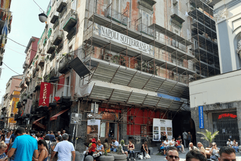 Naples: City Center Walking Tour with Underground EntryTour in Italian with Underground Entry Tickets