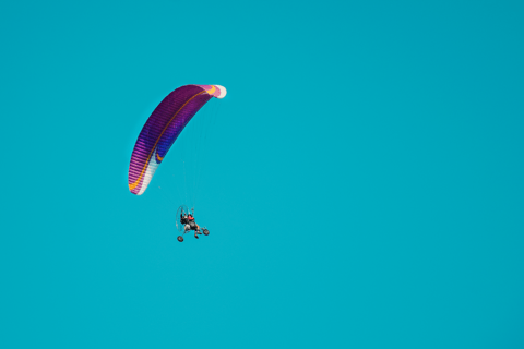 Paratrike Aerial Experience in Doha with Pickup 40-Min Paratrike Flight (Pilot + Guest Control)