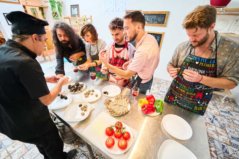 Barcelona Paellales met tapas, sangria en marktbezoek GetYourGuide