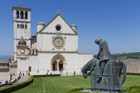 Assisi: Basilica di San Francesco Audioguida digitale esclusiva