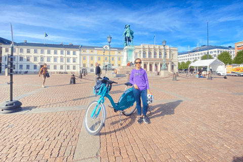 Gothenburg: City Highlights Bike Tour with Transfer