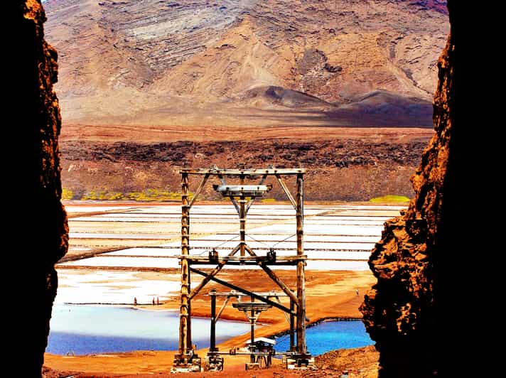 Sal: Tour del Lago Salato, Baia degli Squali e Villaggio Pedra de Lume