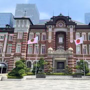 Bahnhof Tokio: Geführter Rundgang, Geschichte, Essen und Anime