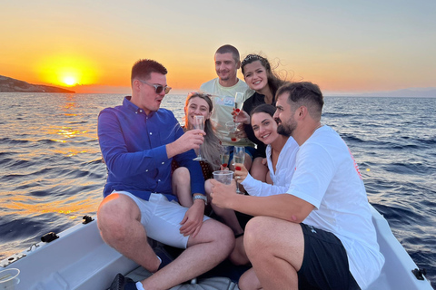 Zante: Privé boottocht met Navagio Beach StopPsarou: privé speedbootcruise met halte Navagio Beach