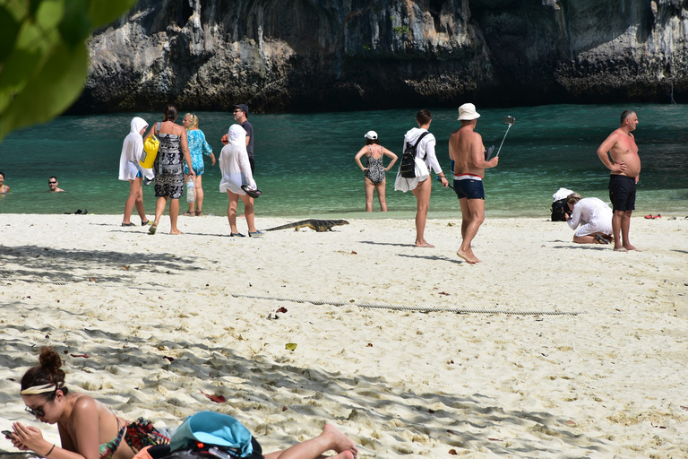 Krabi: tour en barco por las islas Hong, kayak y miradorPunto de encuentro en el Hotel Phra Nang Inn de Ao Nang