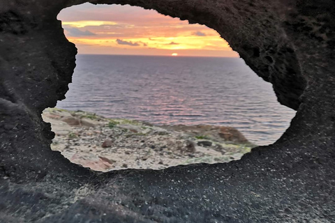 Geführter Binnenfischerei-Tourismus mit Meeresfrüchte-DinnerSantorini: Sonnenuntergangstour im Landesinneren mit Abendessen vor Ort & Transfers