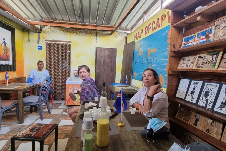 Eiland Sal: Santa Maria City Tour & Proeverij van lokale smakenPortugees sprekende gids