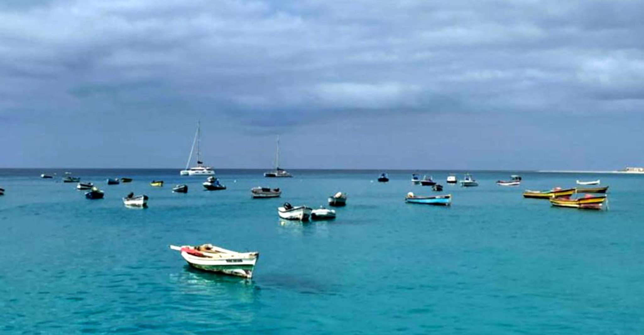 Suitetrails - Sal island, Santa Maria City Tour, Street Art and Tapas