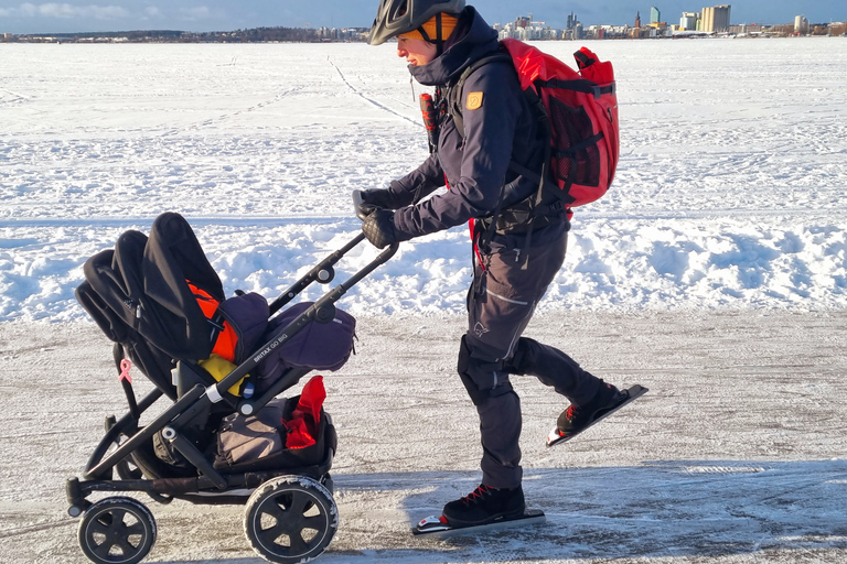 Stockholm: visite privée de patinage sur glace et déjeuner pour toute la famille