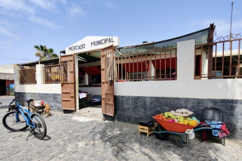 Île de Sal : visite de la ville de Santa Maria et dégustation de saveurs localesGuide hispanophone