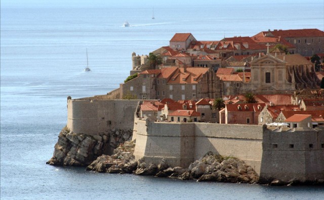 Visit Dubrovnik City Walls & Military History Small-Group Tour in Dubrovnik