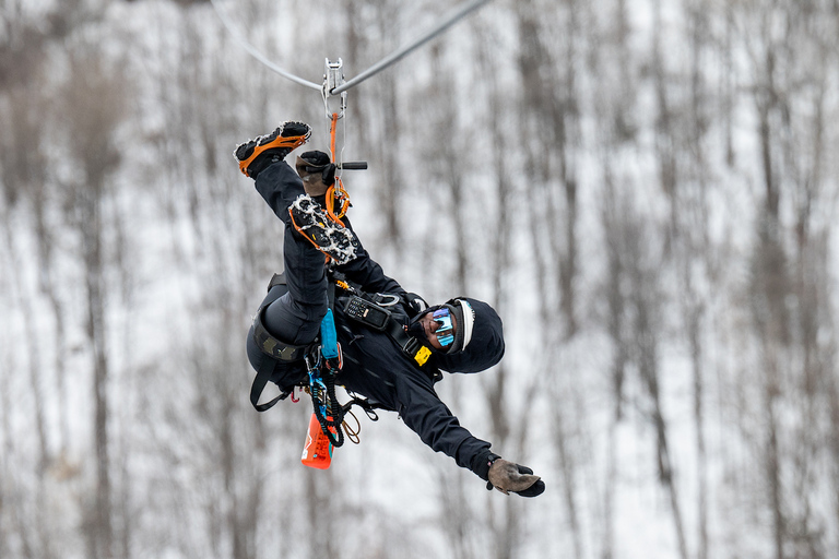 Tyroparc: Mega Ziplines and Hiking in the Laurentians Winter: 2 Mega Ziplines and Hiking