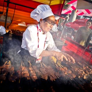Lima: Half-day Private: Discovering the Street Food in Lima
