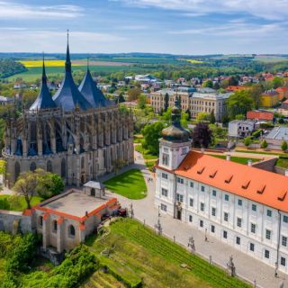 From Prague: Half-Day to Kutná Hora & Bone Church with Lunch